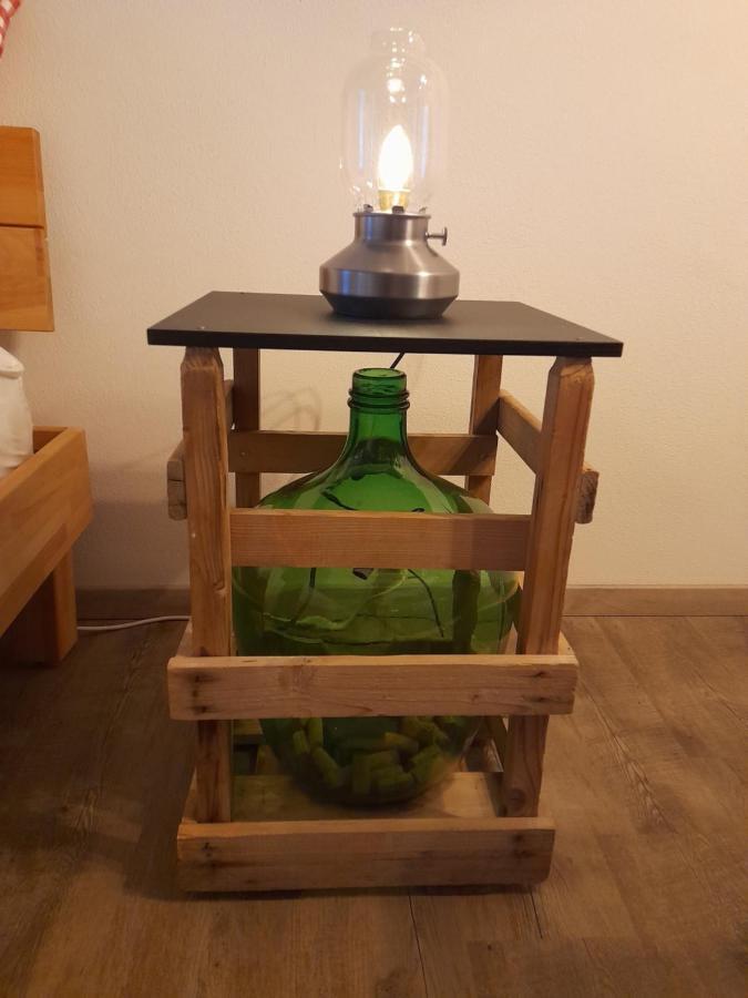 Studio Chez Un Vigneron Au Village Au 2Eme Etage Sans Ascenseur Вильнёв Экстерьер фото